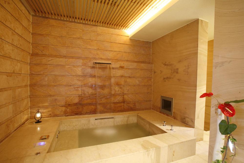 Chateau Boutique Motel Đài Trung Ngoại thất bức ảnh
