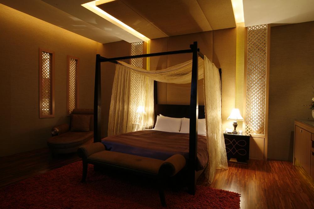 Chateau Boutique Motel Đài Trung Ngoại thất bức ảnh