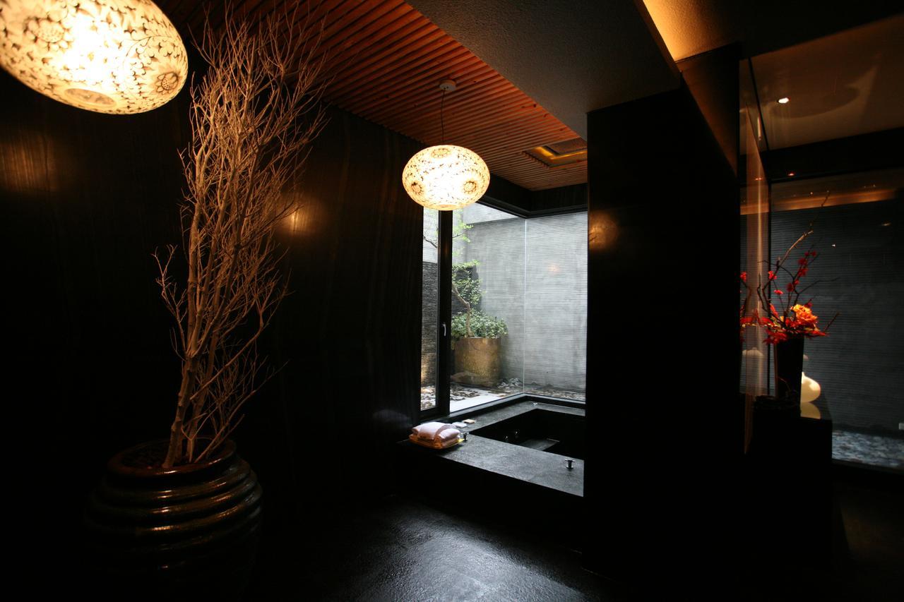 Chateau Boutique Motel Đài Trung Ngoại thất bức ảnh