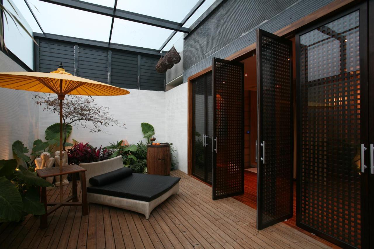 Chateau Boutique Motel Đài Trung Ngoại thất bức ảnh
