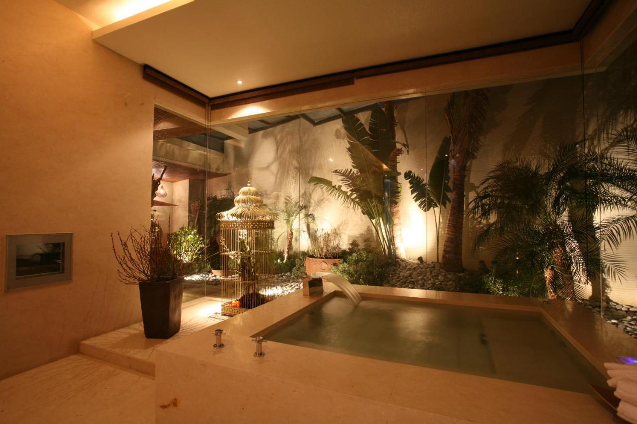Chateau Boutique Motel Đài Trung Ngoại thất bức ảnh